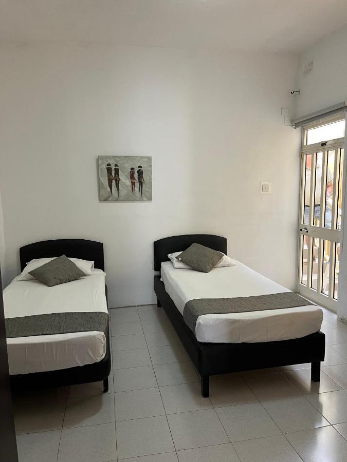New Aurora 4, Cozy Double, Shared Bath Is-Swieqi
